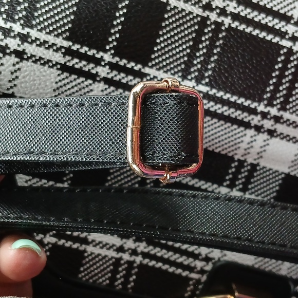 IMAN Plaid Dome Satchel Black/White - Picture 9 of 9